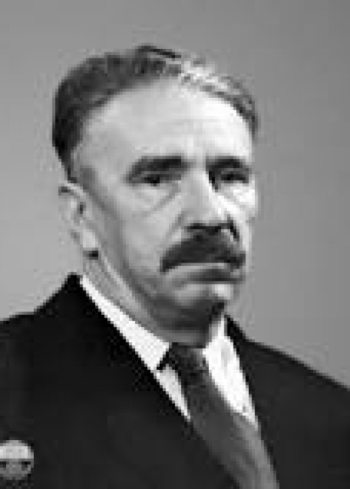 Толстов Сергей
